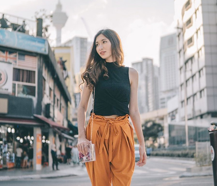 Bukan sahaja cemerlang dalam bidang pendidikan, Phoebe juga mahu cemerlang dalam dunia modelling dan keusahawanan. - Instagram @phoebeshafinaz