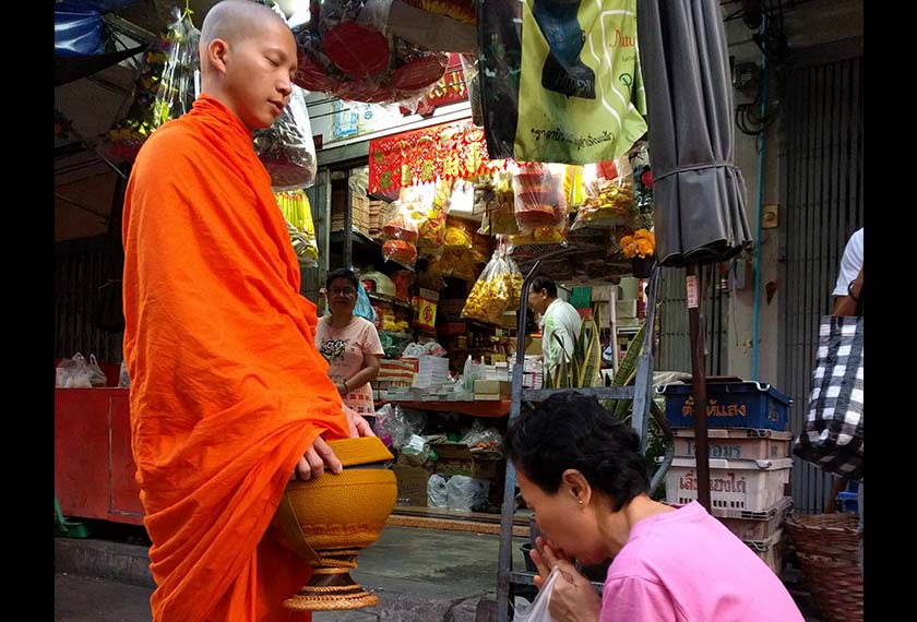 Monks usually start their day with bintabaht, the collection of food alms - Phra Visuddho doesn’t go a day without it. Ceritalah/ Hezril Azmin