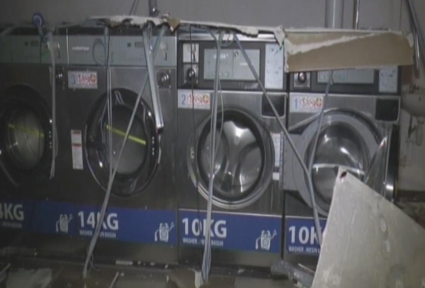 80 peratus bangunan yang menempatkan kedai dobi ini musnah - Foto Astro AWANI 