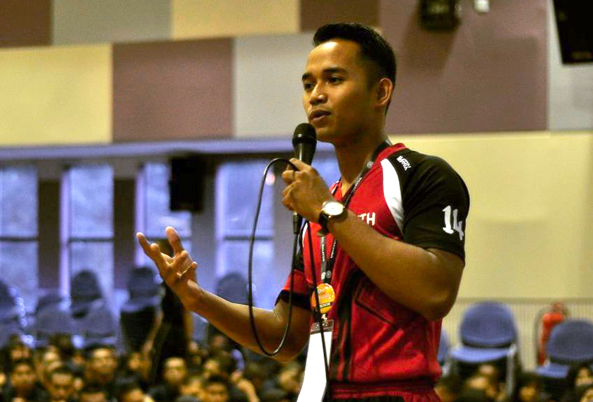 Menurut Muhammad Zulahkmal, program ini merupakan saluran terbaik untuk membanteras stigma negatif anak muda yang sering 