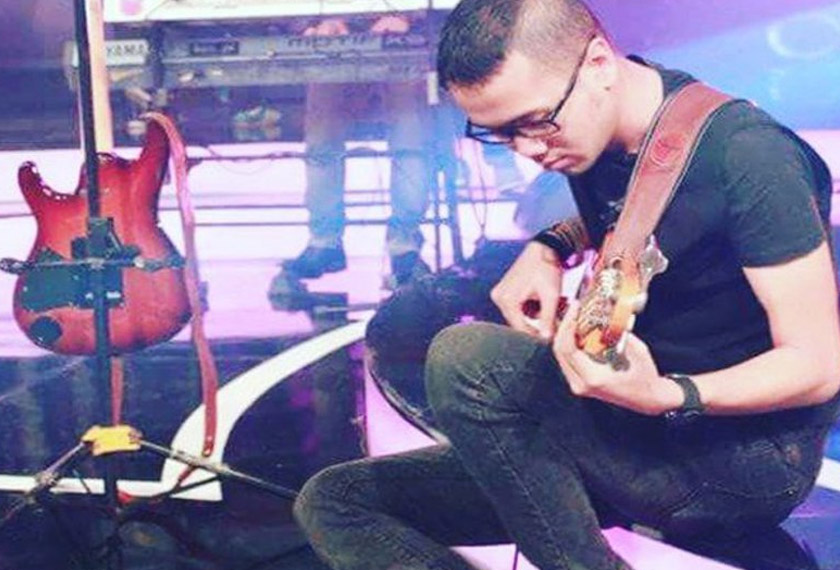 Dhika dikebumikan di Taman Pemakaman Sunan Giri, Rawamangun, Jakarta Timur selepas solat Asar. -Foto Sinar Harian