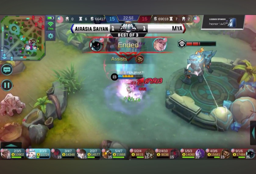 Lancelot yang dimainkan Gripex AirAsia Saiyan berjaya dibunuh oleh Helcurt yang digunakan Soloz MyA. - Foto Facebook / Mobile Legends