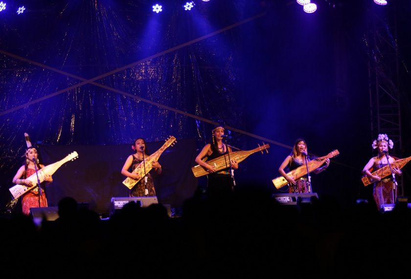 Festival berprestij di Sarawak ini menjadi igauan penggemar muzik dan budaya dari seluruh dunia. - Foto: rwmf.net