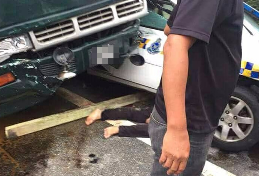 Seorang mangsa maut selepas terperosok di bawah kenderaan peronda polis.
