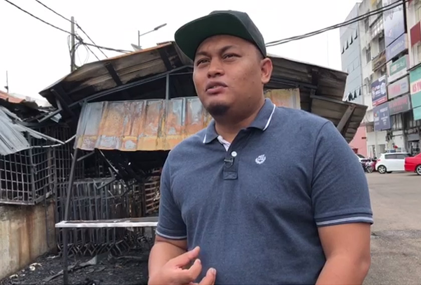 Edy ditimpa musibah baru-baru ini apabila gerai steamboatnya musnah dijilat api baru-baru ini, dipercayai akibat khianat. -Gambar fail