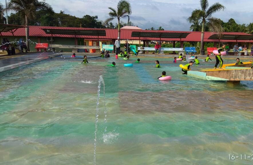 Kolam Tahfiz Al-Amin di Kampung Berhala Gantang yang telah beroperasi sejak lima tahun lalu membuktikan bahawa dakwah melalui aktiviti beriadah juga mampu dilaksanakan menerusi cetusan idea kreatif dan inovatif. -Gamabr fail 
