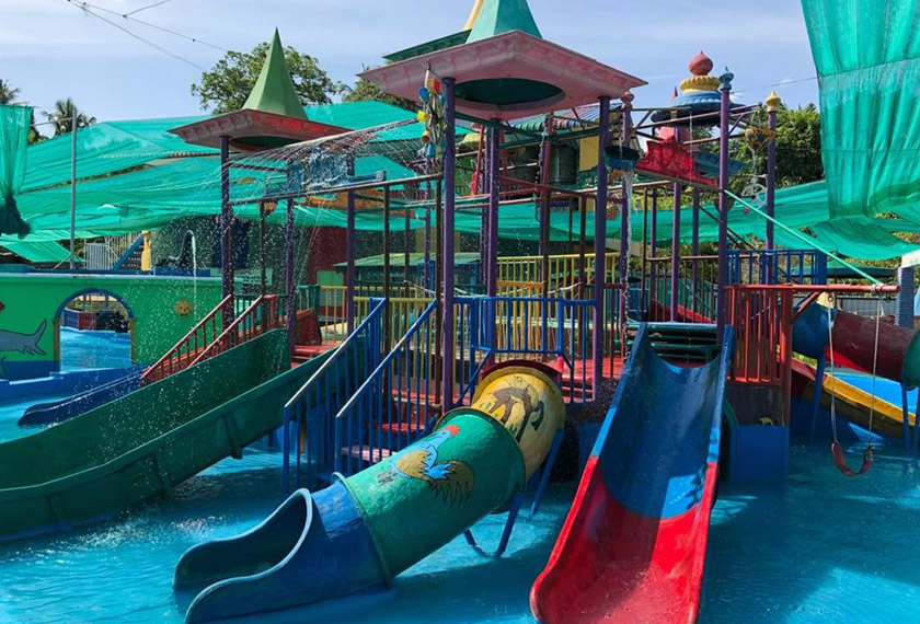 Mini Waterpark Kubang Gajah mendapat sambutan luar biasa yang akan memberi kesan kepada penduduk setempar terutamanya dari segi ekonomi. -Astro AWANI/ Siti Nursyazwani