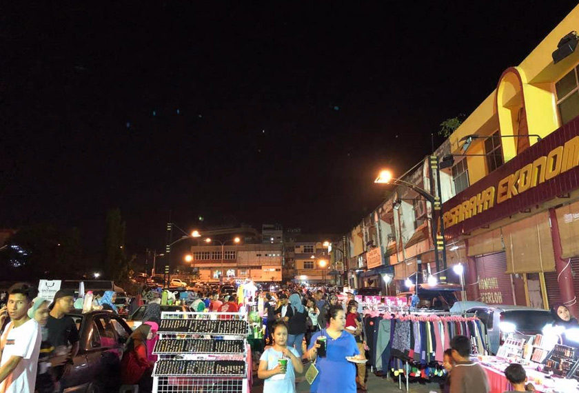 Aktiviti Carboot Sale mahu diangkat kepada peringkat yang lebih besar. -Astro AWANI/ Siti Nursyazwani 