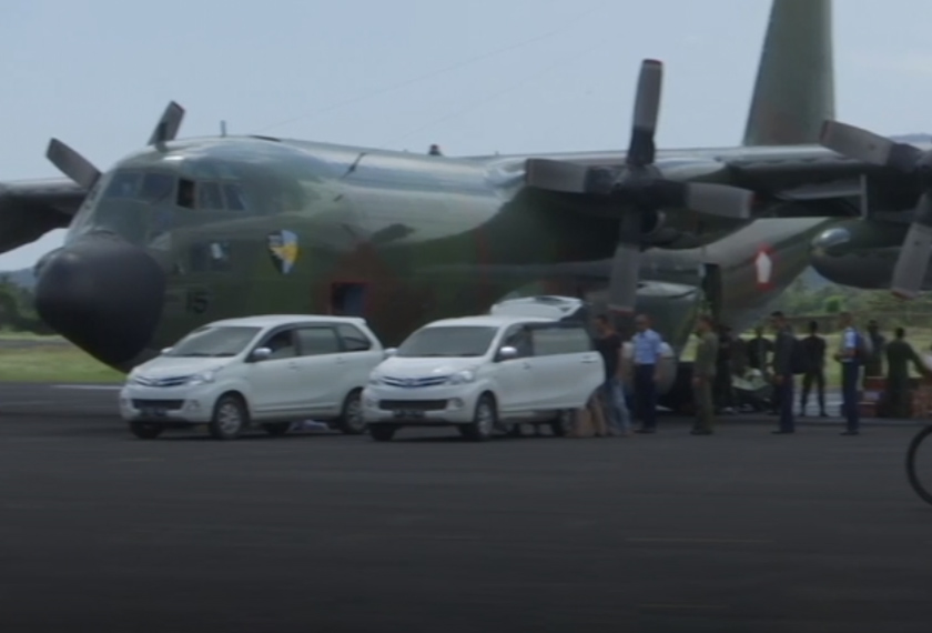 Pasukan Tentera Udara Indonesia telah menghantar 90 tan bekalan keperluan kepada mangsa yang terlibat dalam kejadian gempa bumi tersebut. Foto: APTN