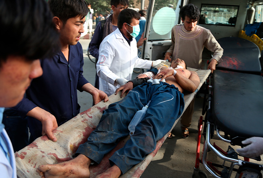 Serangan pengebom bunuh diri yang mengorbankan jiwa dan mencalarkan erti kemanusiaan. - Reuters