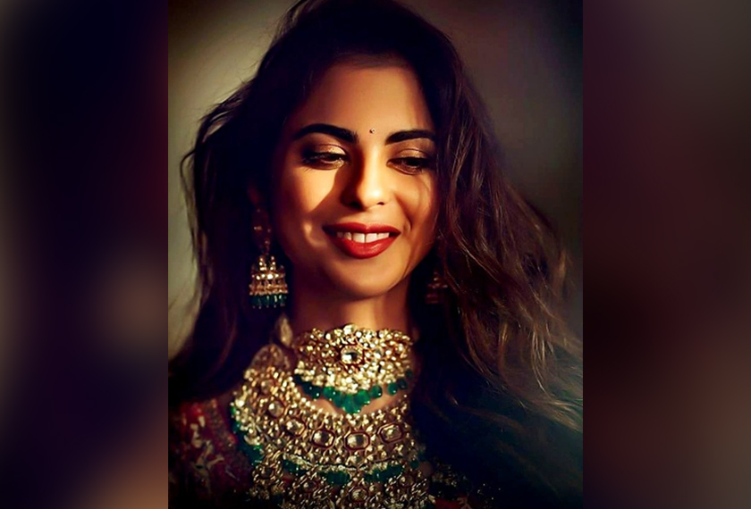 ISHA Ambani merupakan anak perempuan pertama hartawan terkaya Asia melangsungkan perkahwinan.