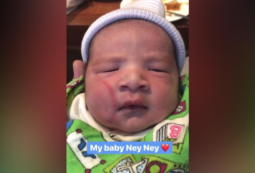 Nora Danish selamat melahirkan bayi lelaki pagi tadi.