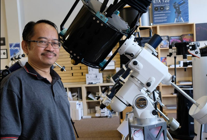 Shahrin Ahmad merupakan seorang penggiat astronomi, konsultan dan penceramah dalam bidang teknologi, pengkomputeran dan pembangunan sistem perisian astronomi.