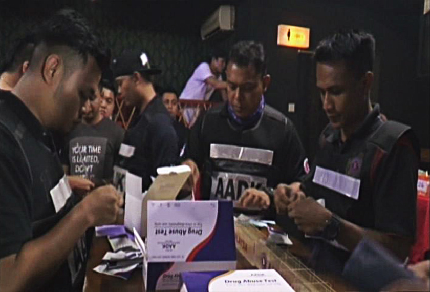 Pihak berkuasa menjalankan saringan ujian air kencing dan pemeriksaan dalam serbuan itu.