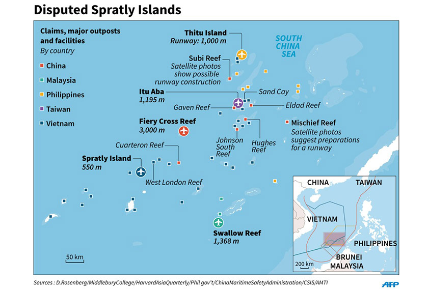 Perebutan wilayah di Laut China Selatan melibatkan tuntutan-tuntutan pulau dan wilayah kelautan pada beberapa negara berdaulat di wilayah tersebut, iaitu Brunei, Republik Rakyat China, Republik China (Taiwan), Malaysia, Filipina, dan Vietnam.