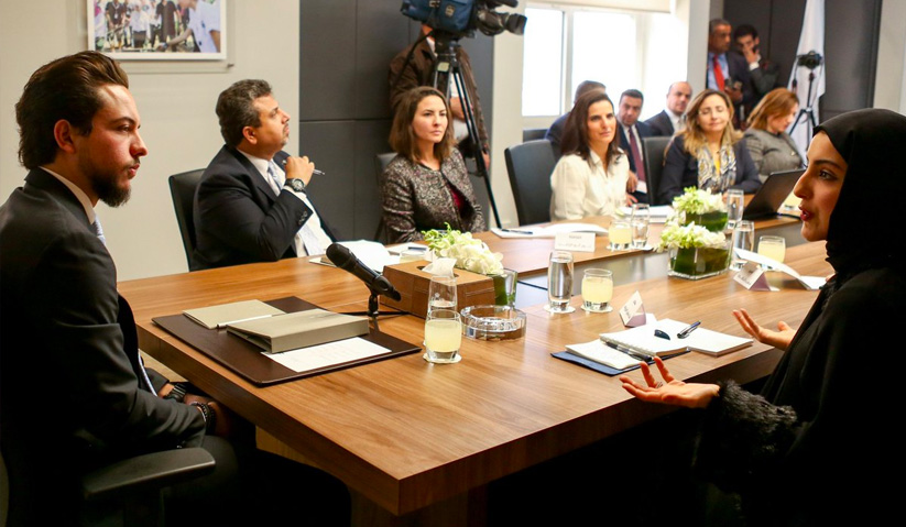 Shamma terlibat secara langsung dengan dasar yang membawa harapan generasi muda UAE. - Twitter @RHCJO