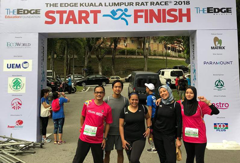 #TeamAwani dari kiri Nazri Kahar, Ian Johan Ariff, Sophia Amir, Khairunissa Kasnoon dan Marlina Manaf.