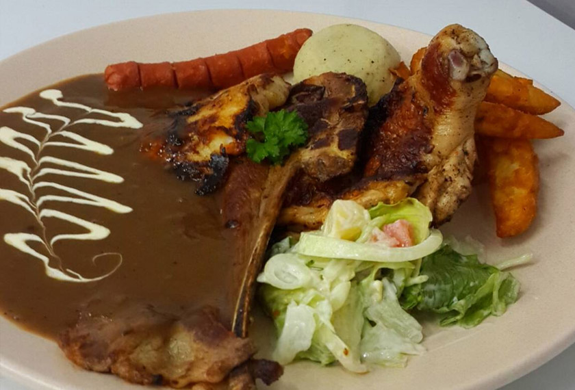 Lamb Chop yang menggoda ini menanti anda di Raintown Brother Western. - Instagram @raintown_brother