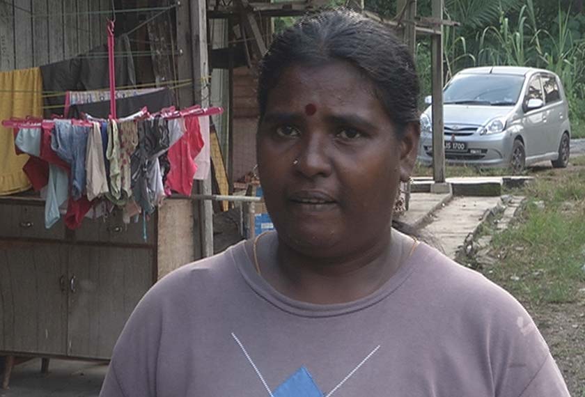 Ibu tunggal ini tidak pernah kesal akan nasib yang menimpa dirinya. - Astro AWANI