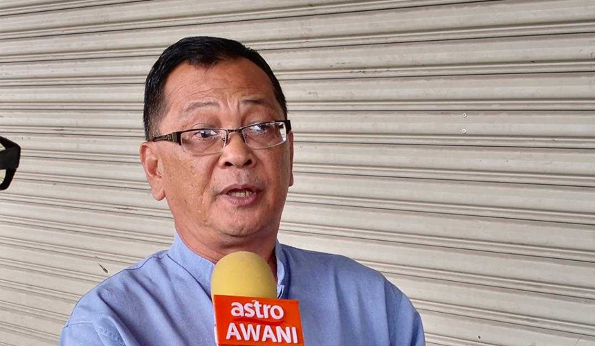 Marious Bongkuloh, 54 tahun