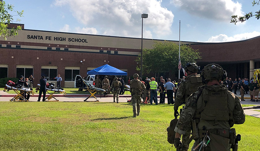 Law enforcement officers are responding to Santa Fe High School following a shooting incident in this Harris County Sheriff office, Santa Fe, Texas, U.S., photo released on May 18, 2018. - Courtesy HCSO/Handout via REUTERS
