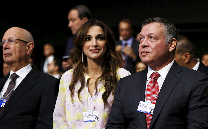 Permaisuri Rania bersama suaminya, Raja Abdullah (kanan).