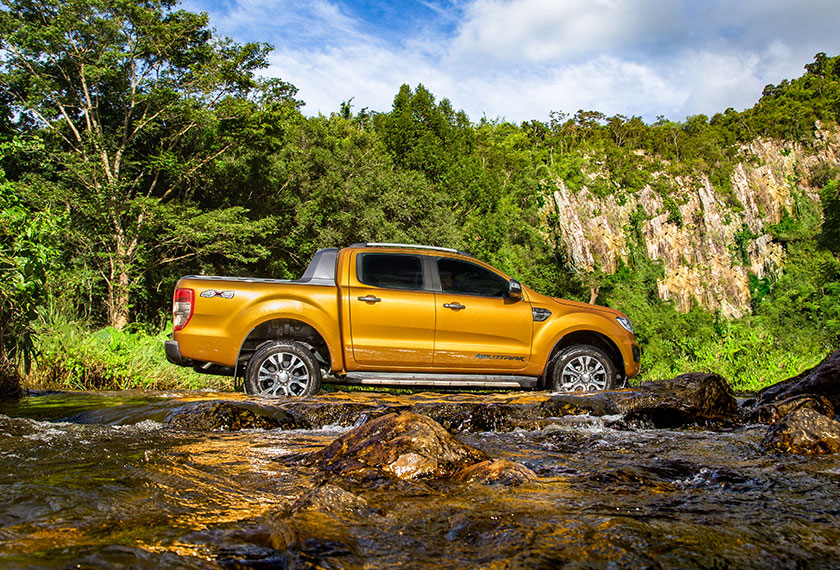 Rangkaian Ranger baharu dikuasakan oleh tiga enjin diesel iaitu 2.0L Bi-Turbo, 2.0L Turbo-Tunggal, dan 2.2L Duratorq. - Foto Ford