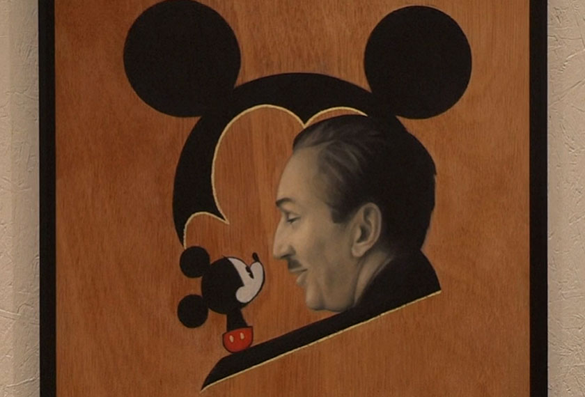 Lelongan kesemua poster tersebut dijangka akan mengutip sebanyak USD165,000 atau RM690,000.99 secara keseluruhannya. -Reuters