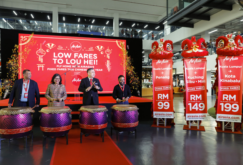 Pelancaran Penerbangan Lewat Malam untuk Tahun Baru Cina AirAsia pada Rabu