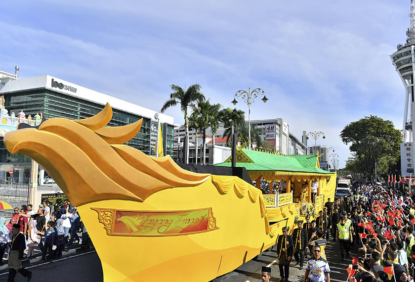 Sultan Sallehuddin Sultan Badlishah - Foto BERNAMA