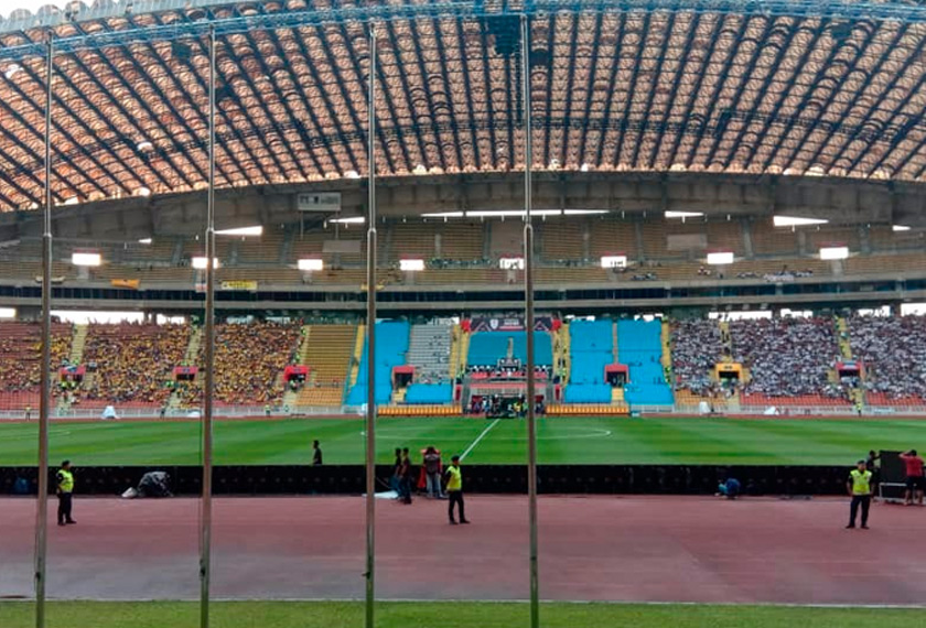 Padang dilaporkan dalam keadaan baik. - mohdizzathilmi/AwaniJR