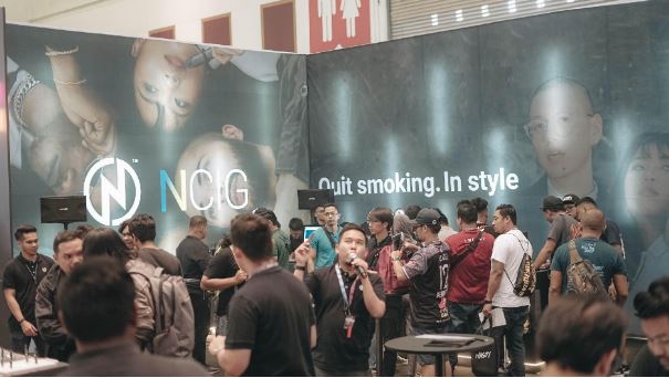 Peranti rekaan Pak Din mendapat sambutan hebat daripada perokok tegar.