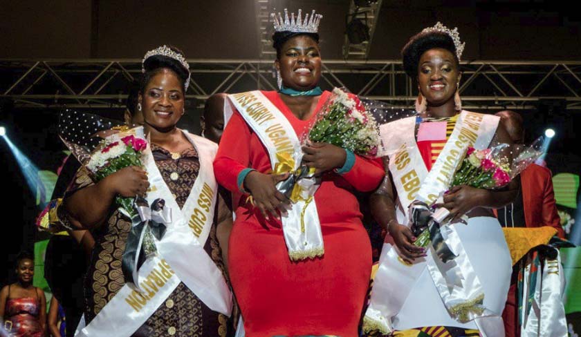 Ratu Montok Uganda, Nasasi Belinda (tengah) berazam untuk menjadi inspirasi kepada wanita lain.