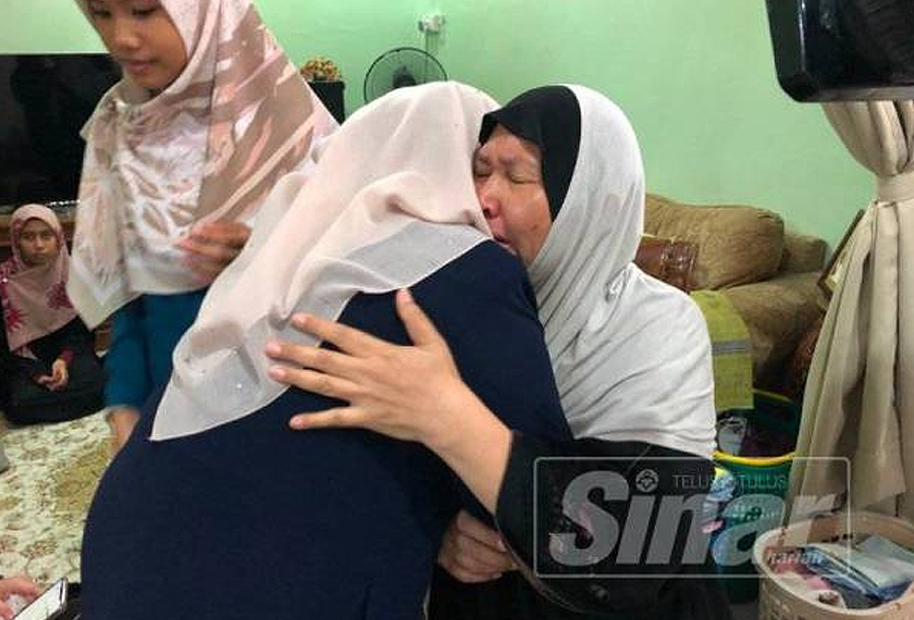 Ragayah tidak dapat menahan sebak setiap kali menerima salam takziah daripada keluarga dan kenalan namun tetap reda dengan pemergian itu. 