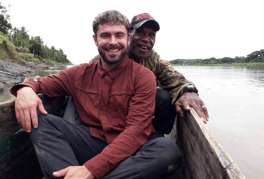 Zac Efron berada di Papua New Guinea bagi menjalani penggambaran dokumentari televisyen arahannya sendiri iaitu ‘Killing Zac Efron’.