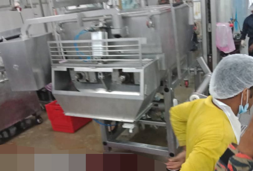 Pasukannya terpaksa mengambil masa kira-kira 30 minit bagi mengeluarkan mangsa. - Foto JBPM