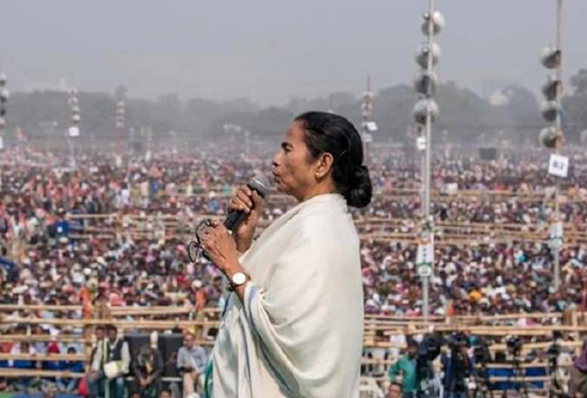 Ketua Menteri Bengal Barat, Mamata Bernerjee, menganjurkan Perhimpunan India Bersatu pada 19 Jan lalu. Perhimpunan menggabungkan pemimpin dari lebih 20 parti pembangkang. – Foto timesnownews.com