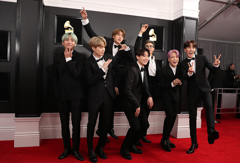 PENERIMAAN Amerika Syarikat dan United Kingdom terhadap BTS merupakan tanda-tanda awal BTS mampu menawan industri hiburan dunia. 