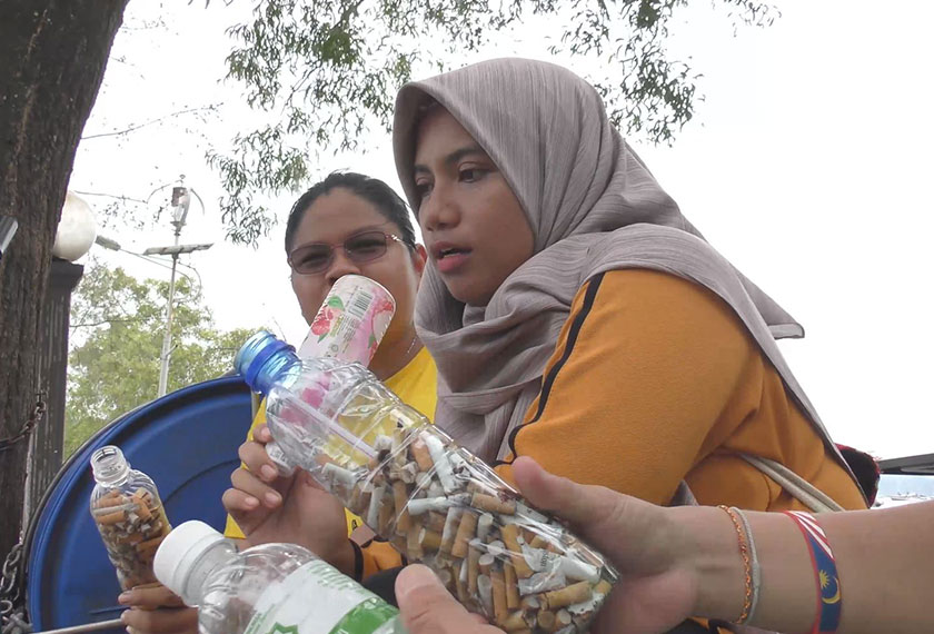 Mereka percaya bahawa perbuatan mereka selari dengan prinsip asas bahawa kebersihan tanggungjawab bersama. - Astro AWANI