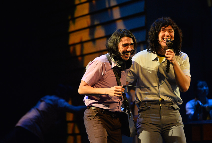 Dua tunjang utama OlaBola Musical, Iedil Putra (Rahman) dan Brian Chan (Tauke). - Enfiniti