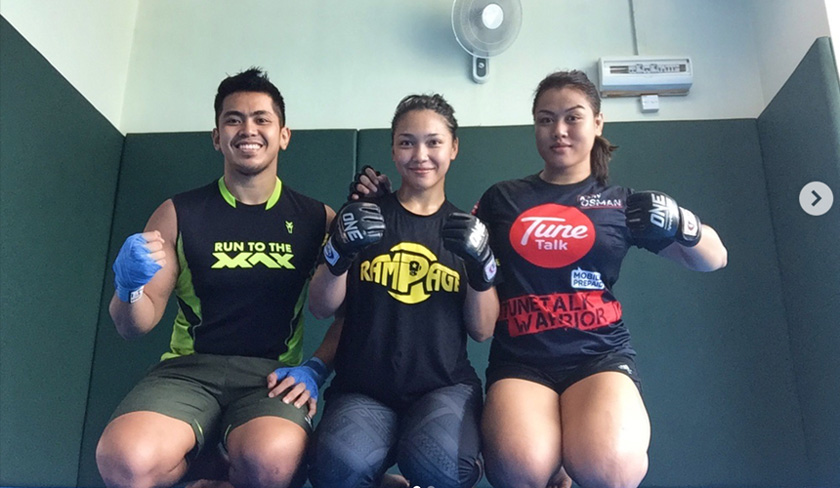 Edilah (centre) trains with Hisyam Samsudin (left) and Ann Osman. - Instagram pic/@edilahjohany