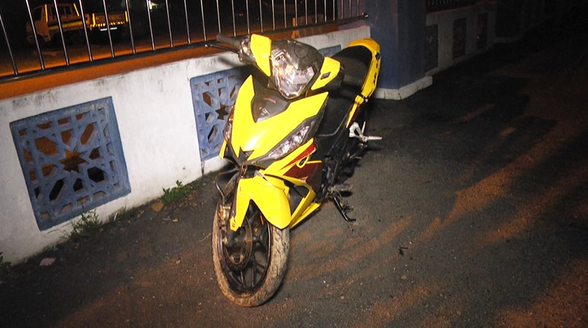 Motosikal yang ditunggang mangsa. - Foto Astro AWANI