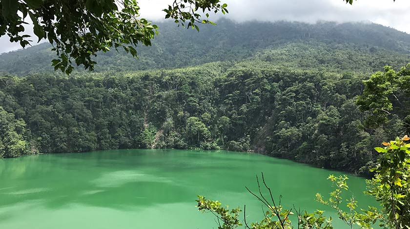 Danau Tolire Besar