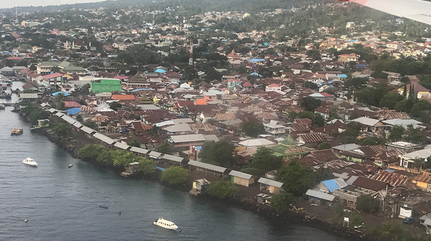 Kota Ternate dari Udara