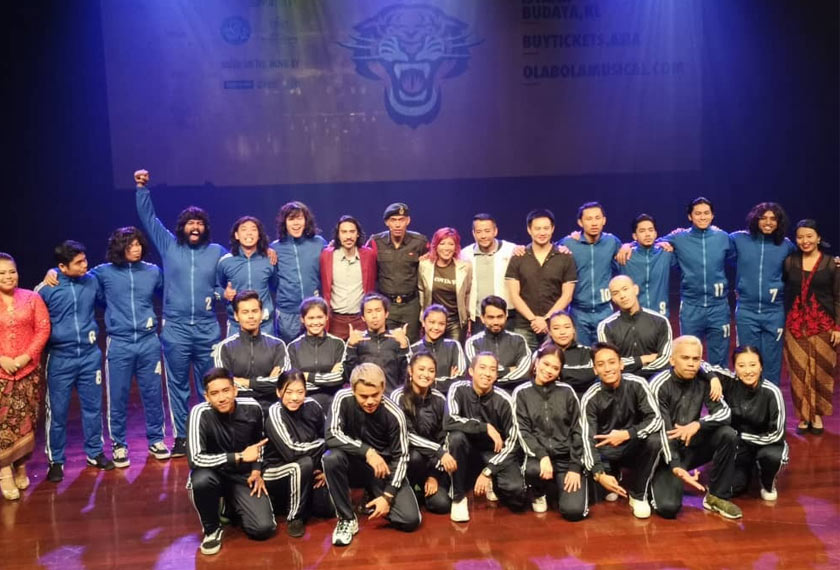 Sebahagian daripada teraju utama OlaBola The Musical 2 yang akan dipentaskan bermula 18 Feb di Istana Budaya.