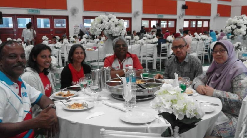 Manogaran dan Fuziah antara yang hadir memeriahkan majlis.