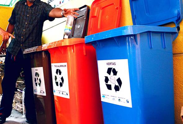 Kerajaan wajibkan fasiliti kitar semula di pusat beli-belah secara berperingkat bermula Jun