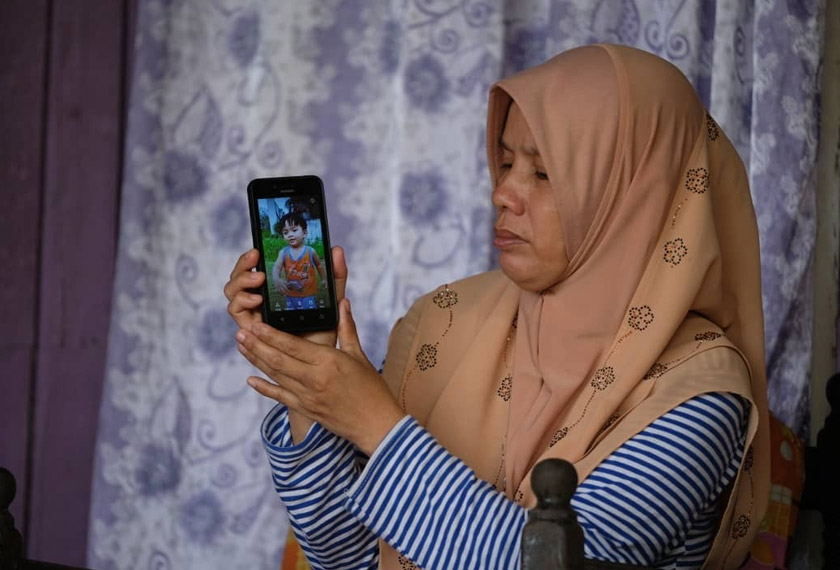 Sebelum kejadian itu Nor Azizah sempat memberikan anaknya yang berusia satu tahun enam bulan itu makan Milo dan menjadi makanan terakhirnya. - Foto Astro AWANI