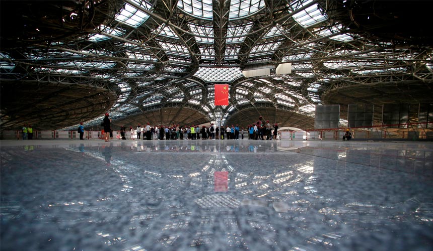 Struktur binaan pada bahagian dalaman terminal. - Reuters