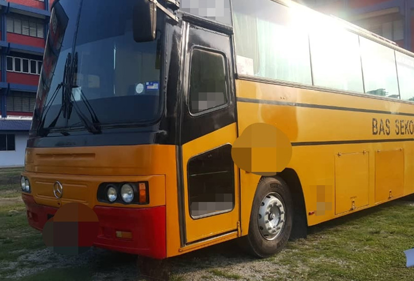 Bas yang dinaiki Wan Muhammed Adam.